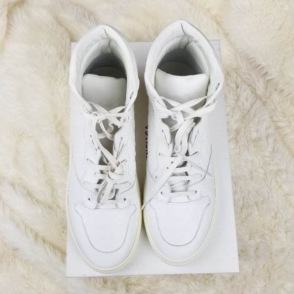 BALENCIAGA Embossed Nappa Souple Sportif - Picture 8 of 8